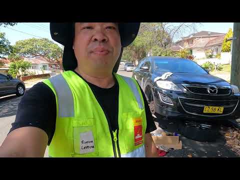 Видео: Замена переднего ШРУСа и шаровой опоры Mazda CX9 2011