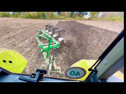 Видео: Урожай в коморі , трактори у полі👍Оранка 2025❗️