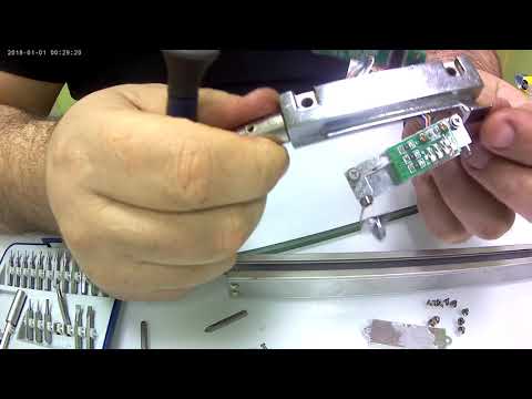 Видео: Разборка сломанной линейки УЦИ Ditron DC10F