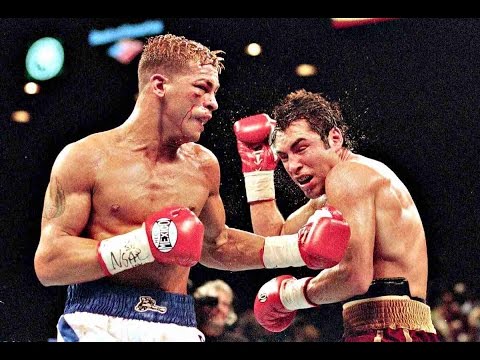 Видео: Бокс. Артуро Гатти - Оскар Де Ла Хойя (ком. Гендлин) Oscar De La Hoya vs Arturo Gatti