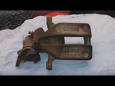 Видео: Ремонт Закисшего Ручника Ауди / Задний Суппорт Ремонт / Rusty Audi 100 Brake Caliper Restoration