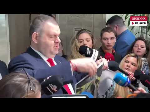 Видео: Делян Пеевски пак обвини Бойко Рашков, че се е срещнал с купувач на гласове, този път  в Хасково