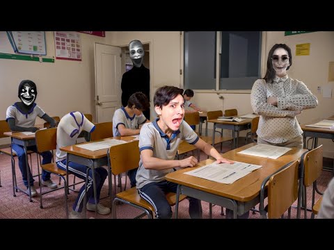 Видео: ТЫ НЕ ВЫЖИВЕШЬ В ЭТОЙ ШКОЛЕ ► АНОМАЛЬНЫЕ ЯВЛЕНИЯ В NO.8 High School😱