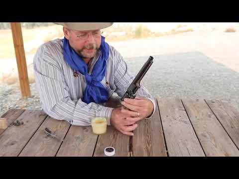 Видео: Стрельба из Navy Colt 1851 года