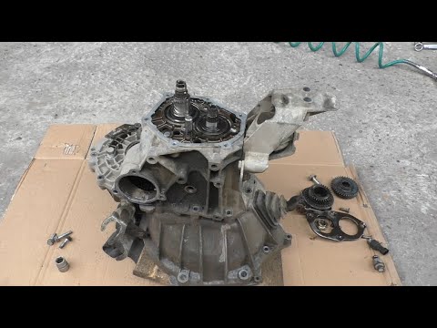 Видео: Замена шестерни 2й передачи на Lada Granta Sport 1 6 Лада Гранта Спорт 2017 2часть