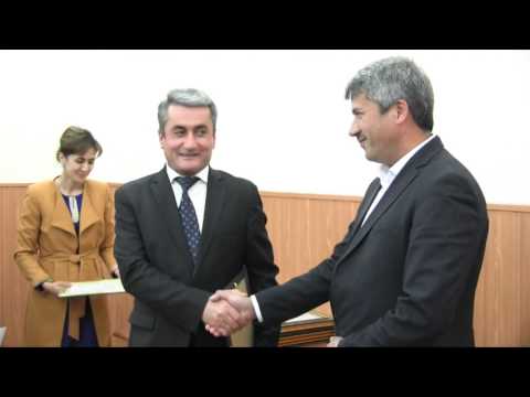 Видео: «Миннатдории раисишаӽри Турсунзода ҷиҳати дастгирии соӽибкорон дар баргузории  Наврӯз-2017»