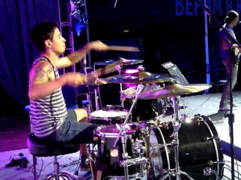 Видео: Город 312 - Фонари - Live (Drum Cam)