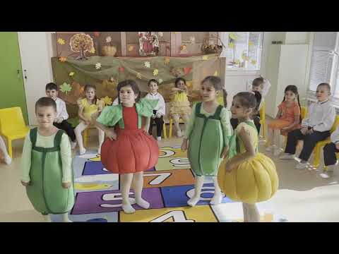 Видео: ДГ "Слънце 15"- Хасково. Есенен празник на 3А група !