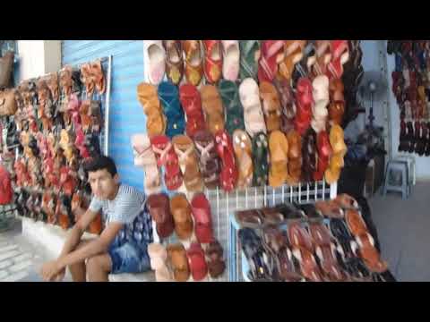Видео: Поход на рынок в Сусс, Тунисия)