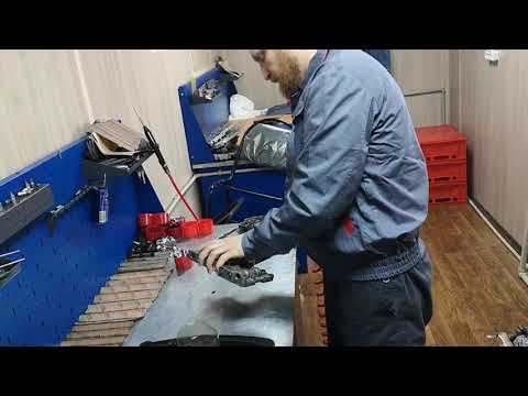 Видео: Ремонт гидроблока A4CF1 - АКПП Центр