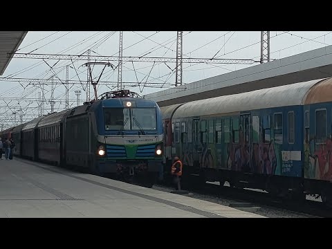 Видео: Влакове през гара Волуяк и централна гара София!