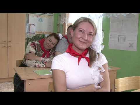 Видео: Последний звонок. Вышний Волочек. Школа 5. Выпуск 2019.