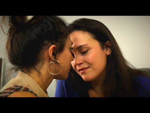 Видео: Неприкрытая лесбийская любовь 🔴 12. ЛЕСБИЙСКИЕ КОНТАКТЫ