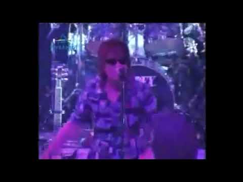 Видео: Земфира - Шалфей (Казань, КРК «Пирамида» 23.11.2003)