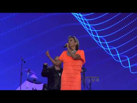 Видео: Подтанцовка Булановой без обработки #буланова 