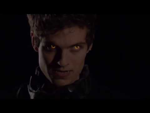 Видео: ЕЩЕ КРУТЫЕ МОМЕНТЫ из первых трех сезонов Волчонок/Teen Wolf