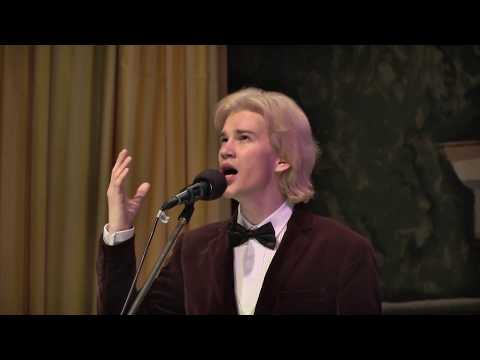 Видео: Александр Бичёв- О чем задумались мадам?