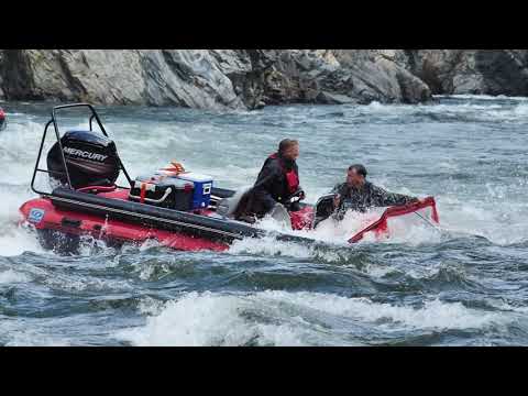 Видео: Как выживал в пороге Щёки Фрегат 550