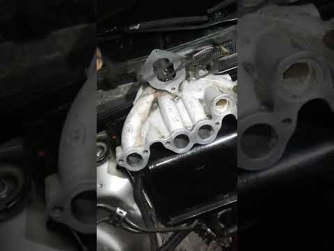 Видео: Неровная работа двигателя Audi 80 ,Passat b3,моновпрыск