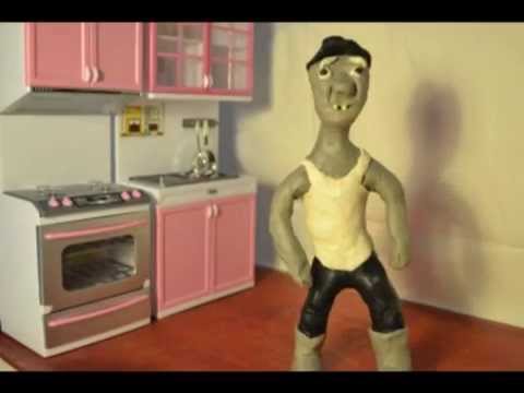 Видео: 4 таракана и сверчок