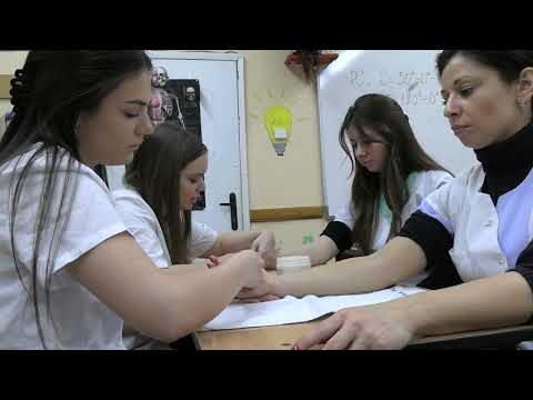 Видео: Паралелка "Терапия и рехабилитация" - Профилирана хуманитарна гимназия "Св. св. Кирил и Методий"