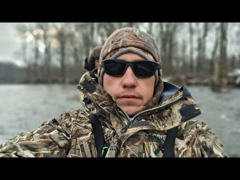Видео: Рыбалка на реке Бикин. Осень 2024