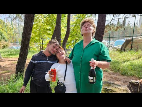 Видео: ПРАЗДНУЕМ 40 000 С РЕБЯТКАМИ / ПРЯМОЙ ЭФИР