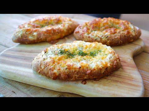 Видео: Рецепт хлеба с луком и сыром / Пышный и мягкий