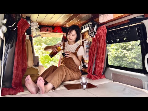 Видео: Жарким летом жил в минивэне.