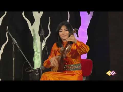 Видео: Күйші Айгүл Үлкенбаева - Есбай "Кербез қыздың жүрісі -ай"