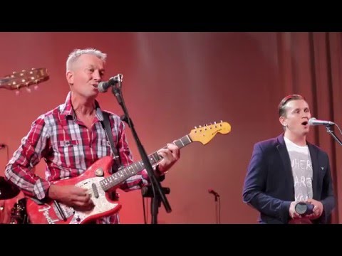 Видео: Набат - Озари моё сердце - Live with Friends - Balti 20.09.2014