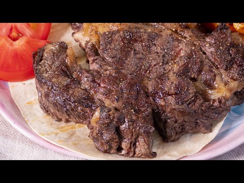 Видео: Секрет самой вкусной Шаурмы. Мясо, овощи, лепешка и самый необычный майонез.