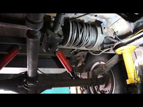 Видео: Еще одна мех. лебедка на ГАЗ-69