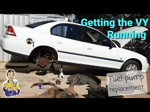 Видео: Замените топливный насос Commodore и снова подготовьте его к дороге.