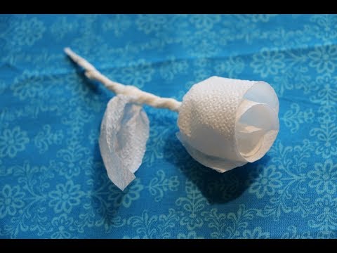 Видео: Роза из салфетки