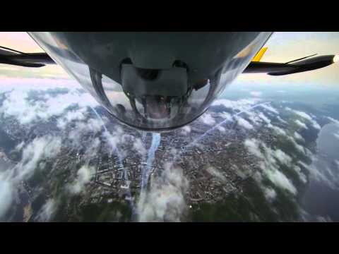 Видео: Пилотажная группа Русь в Ульяновске