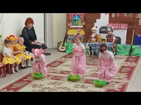 Видео: Утренник 8 марта в младшей группе "Кошкин дом"