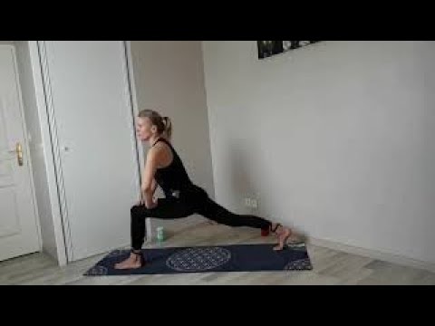 Видео: 🏃‍♂️🏃‍♀️Йога для ног | Йога для офисных сотрудников | Вытяжение, грация и гибкость ног | Хатха йога