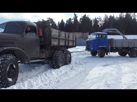 Видео: Заводим грузовик IFA W50 в большой мороз! Завезли дрова на ЗиЛ-157 и тест драйв в снегу!