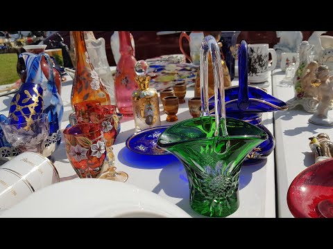 Видео: Адажи Ādaži Lietu tirgotava. Flea market.Фарфор, стекло, бижутерия. Porcelāns, stikls, rotaslietas.