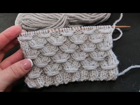 Видео: Преобразим резинку 2/2 – шикарный узор спицами для шапок 👒Honeycomb rib knitting pattern