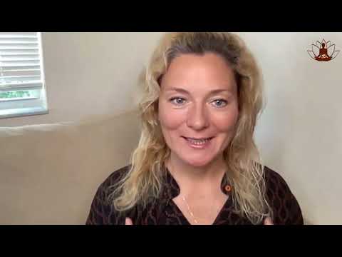 Видео: Телесно-голосовая терапия : Заземление тела