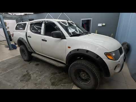 Видео: Mitsubishi L200 4G .Установка 35" колёс. Установка шноркеля.
