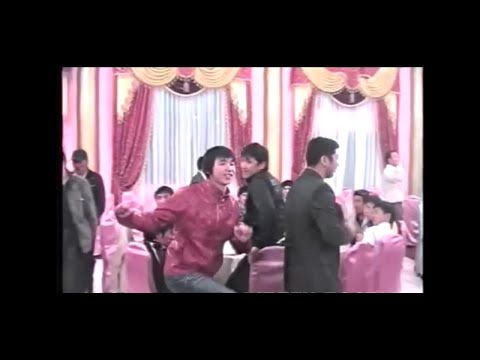 Видео: Танымал әншілер биді жыртып жатыр