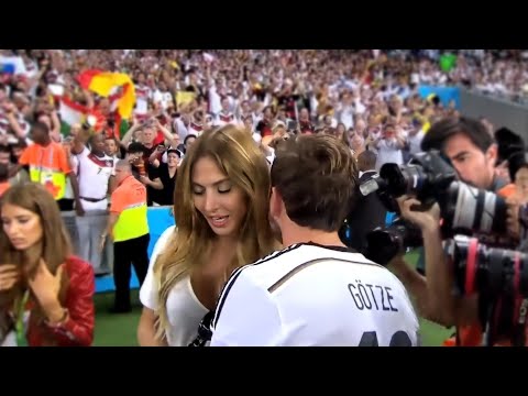 Видео: ПЛОХОЙ ДЕНЬ? Лучше смотри (Смешные моменты в футболе)