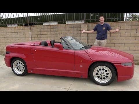 Видео: Alfa Romeo RZ - это одна из самых необычных спортивных машин 90’х