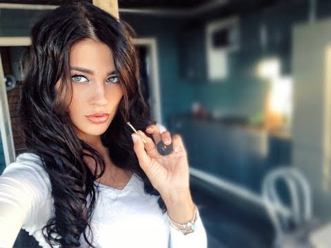 Видео: АСМР TARI 👄 Я НАКОЛЮ ТЕБЕ БРОВИ ) КОСМЕТОЛОГ ИЗ ТВОИХ КОШМАРОВ 😆 ASMR  BROW MASTER 👹