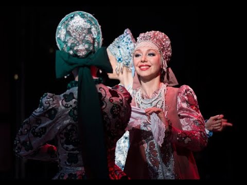 Видео: "Танец с платком" Ансамбль "Берёзка"