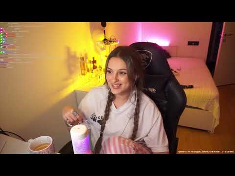 Видео: Кая играет в SIMS 4