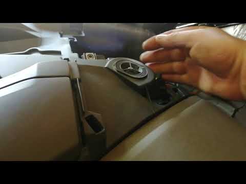 Видео: Renault Espace 4 снятие и установка ЭБУ климат-контроля.